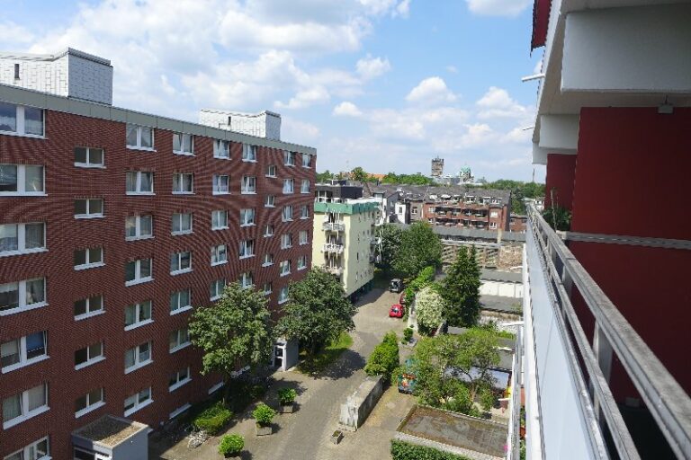 Neuss  Miniappartement mit Kitchenette und Balkon in bester Lage nähe Stadtpark