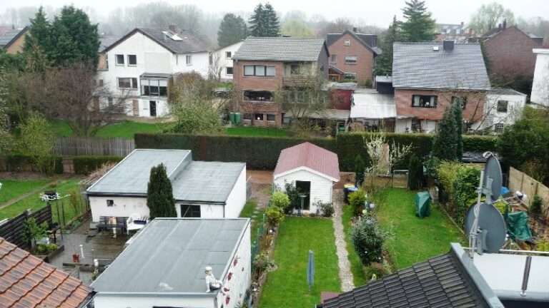 Kapitalanlage  Grevenbroich – Einfamilienhaus mit sicherem Mietzahler nähe City und Stadtpark