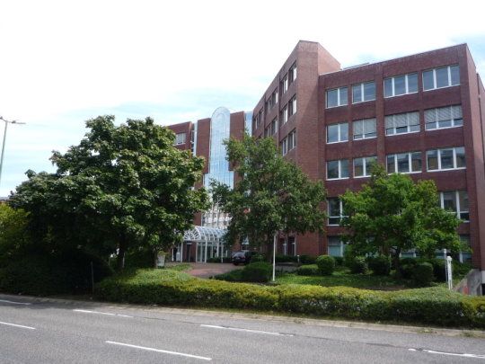 Büro mit 712 qm in Neuss zur Miete