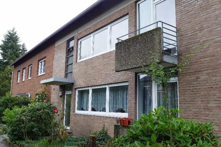 Neuss-Preussenviertel! Großzügige 100m²-Wohnung für Sie?..oder Sie?..oder Sie?