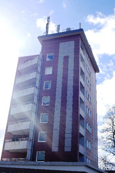 Neuss – 4 Zimmerwohnung im 6.OG eines gepflegten Hauses Reuschenberg Aufzug,Hausmeisterservice.