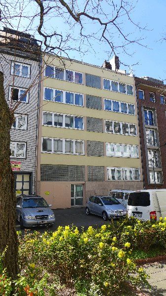 Düsseldorf-Oberbilk! Kleine 3 Zimmerwohnung mit Balkon in Volksgartennähe – rein zur Kapitalanlage!