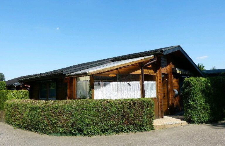 Gemütliches Holzblockhaus inmitten des Naturparks Maas-Schwalm-Nette!  DAS ERSTE HAUS AM PLATZ!