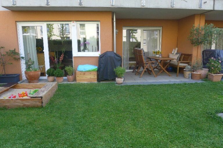 Neuss – Meertal, 3 Zimmer Gartenwohnung in modernem Energiesparhaus