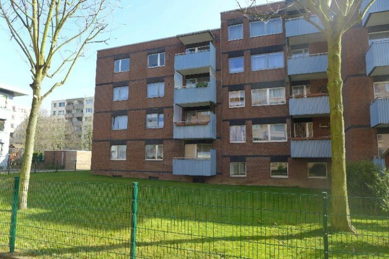 Reserviert bis 30.10.Neuss – Erfttal 2 Zimmer im UG renovierungsbedürftig ein Preisschnäppchen