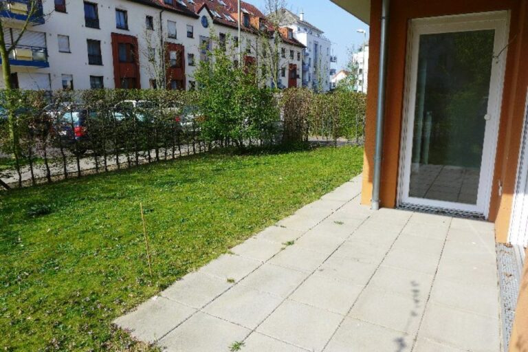 Barrierefreie 4 Zimmer-Gartenwohnung im Neusser Meertal!