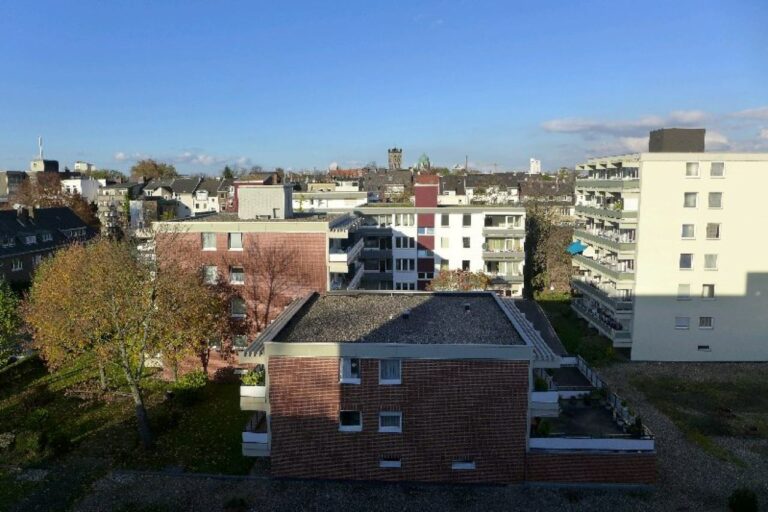 Neuss am Stadtgarten – Appartement für solide Einzelperson mit eigenen Einkommen