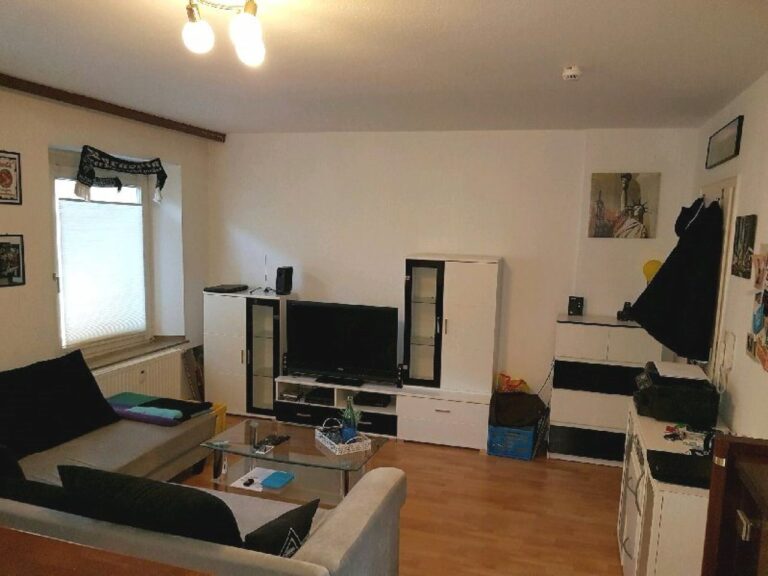 Neuss – zentral gelegene Singlewohnung für Personen mit eigenem Einkommen!!!