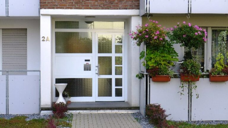 jetzt reserviert bis 14.12.2017 Gut vermietete Singlewohnung in verkehrsgünstiger Lage von Neuss
