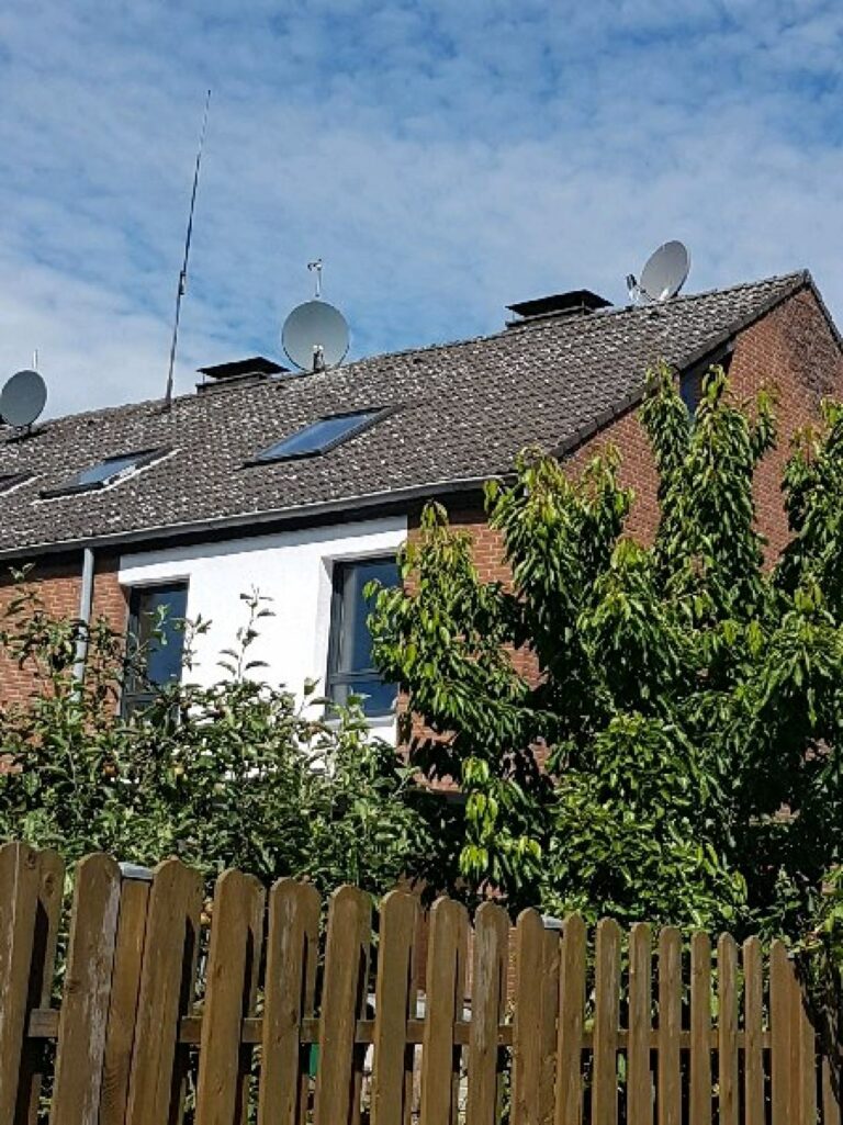 Jetzt reserviert b is 2.12.2017 EFH – dreiseitig frei – nahe Düsseldorf!  Neuss-UEDESHEIM AM RHEIN!