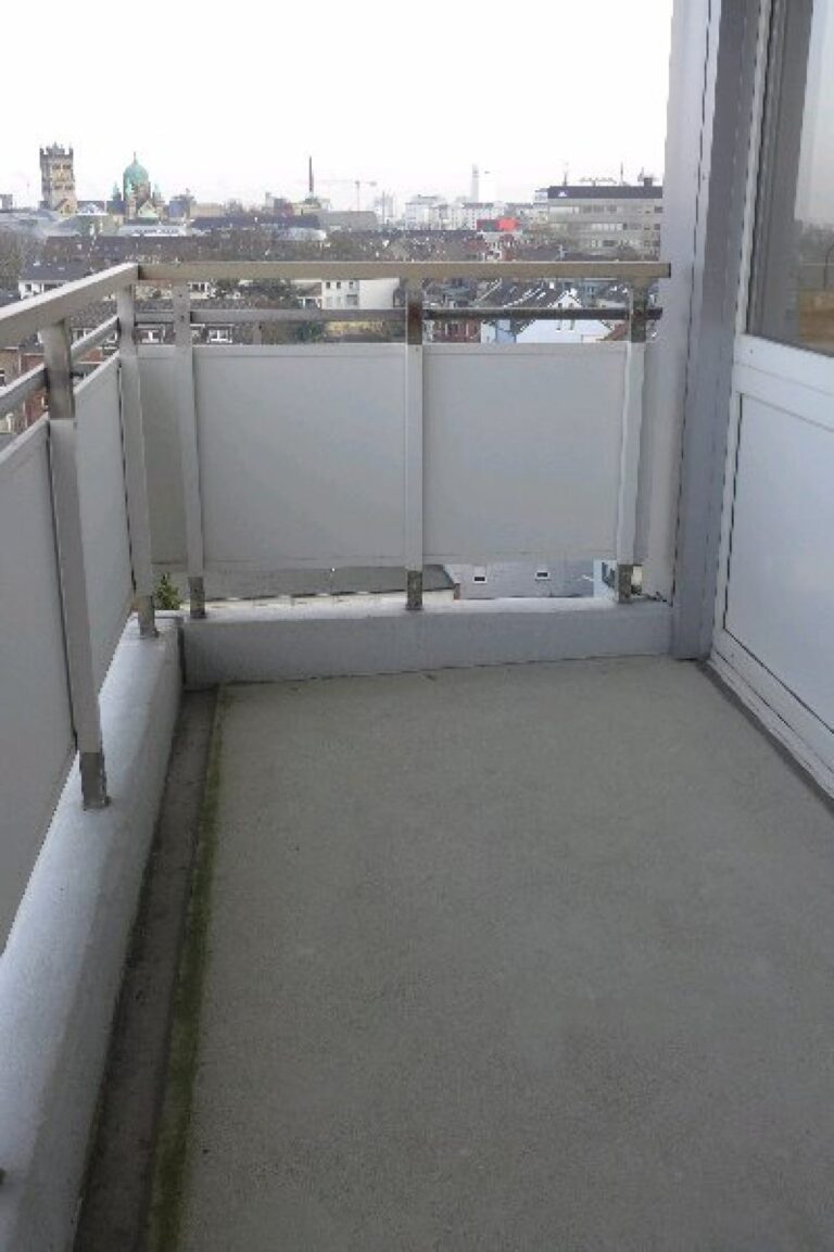 2 Zimmer Wohnung Neuss – Mitte am Park Fernblick und Quirinusblick