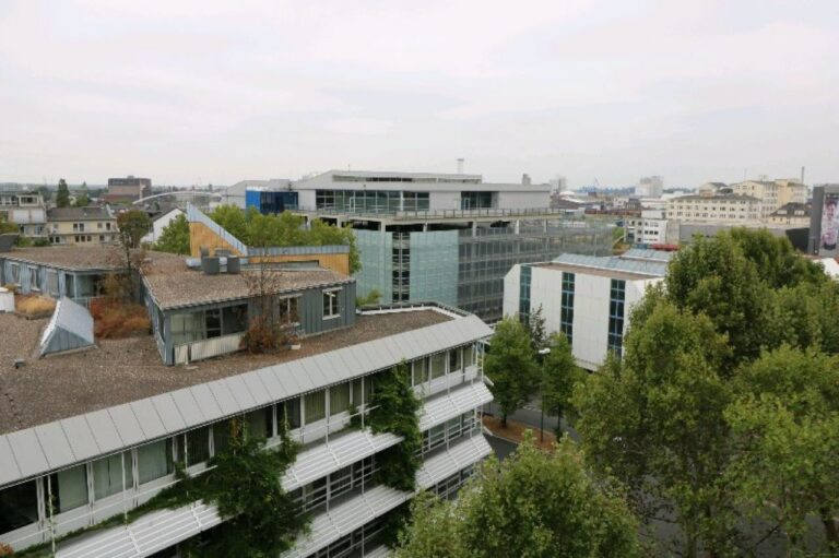Neuss Innenstadt – Top-Wohnung mit bester Aussicht zum Selbst-Bewohnen oder als Kapitalanlage!