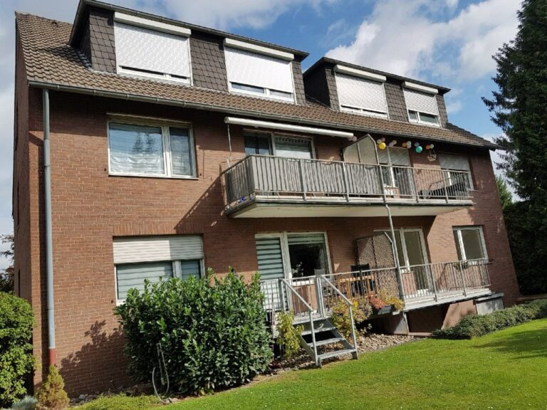 Kaarst – ruhige 3-Zimmer Wohnung mit Balkon gemeinschaftlicher Gartennutzung
