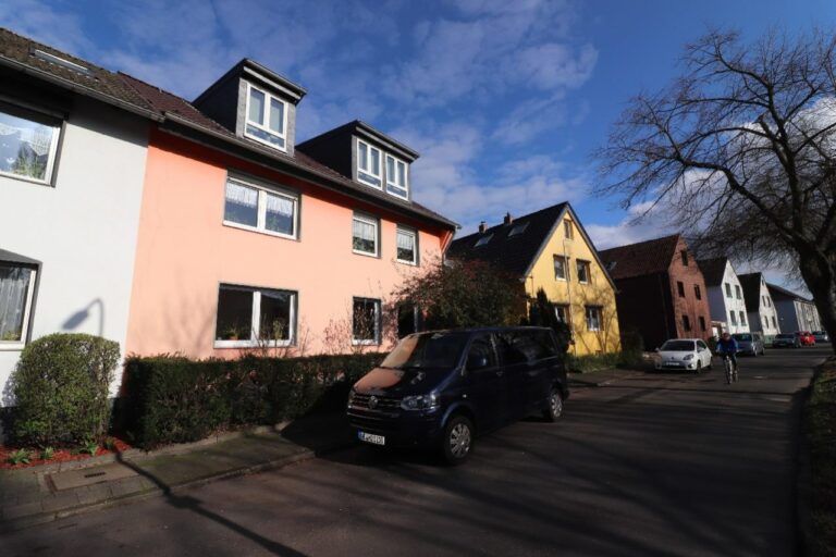 Neuss -Gnadental – gemütliche 2 Zimmerwohnung gute Kapitalanlage!! oder später selber nutzen