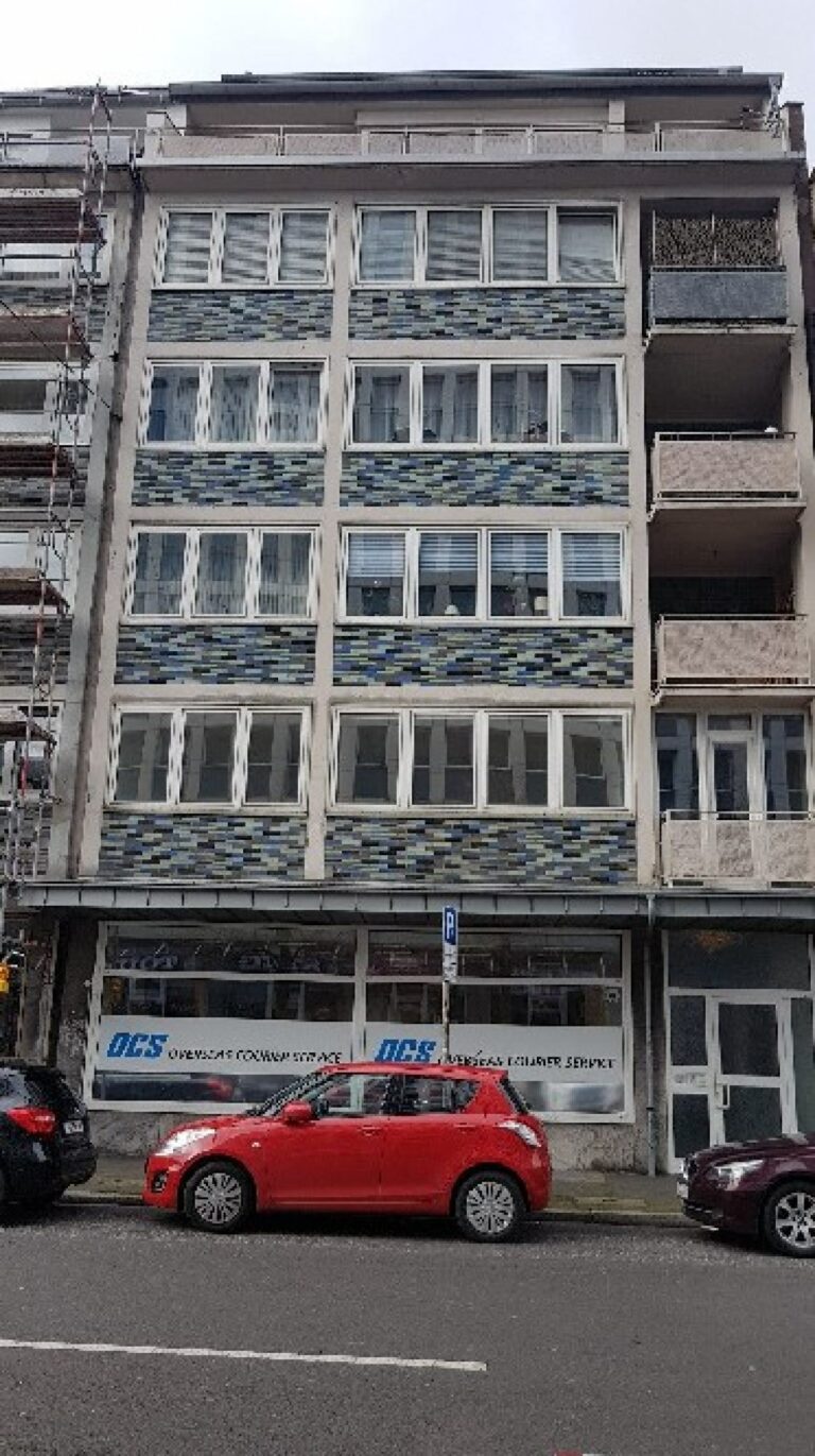 Düsseldorf City, zentrale 3 Zimmerwohnung im Erstbezug nach Sanierung! Sofort frei!