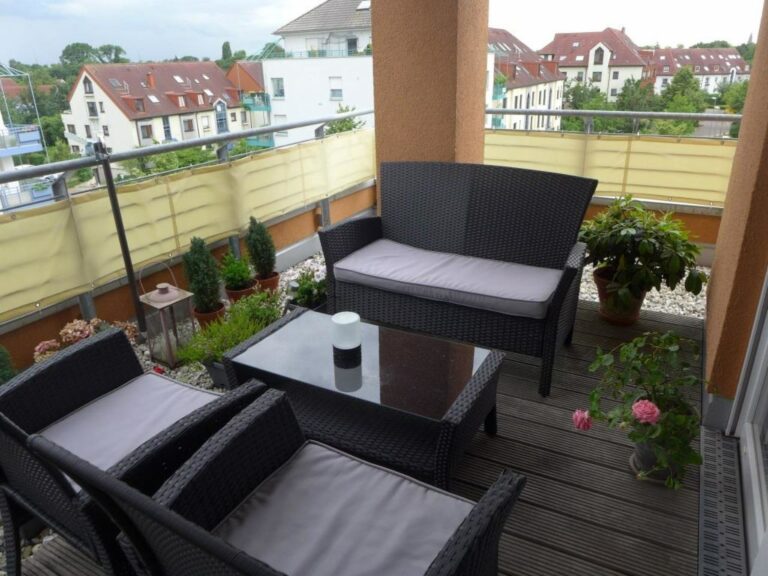Neuss-Meertal  Penthouse mit großer Dachterrasse für den perfekten Sonnentag!