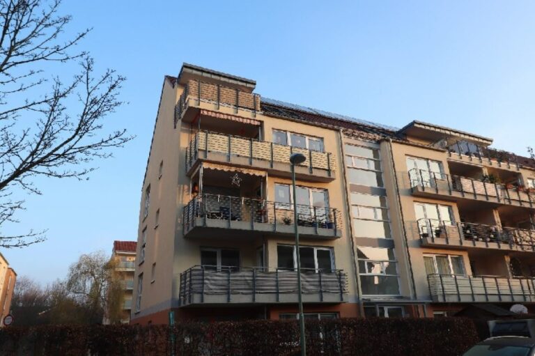 Neuss – Meertal, barrierefreie 3 Zimmerwohnung in modernem Energiesparhaus!
