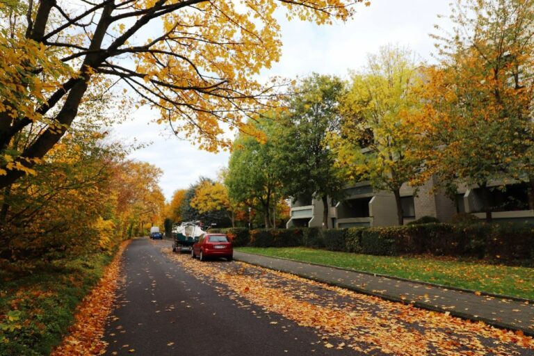 Neuss Lukasviertel – 2 Zimmerwohnung mit TG-Stellplatz  zu Eigennutz oder Kapitalanlage – frei!