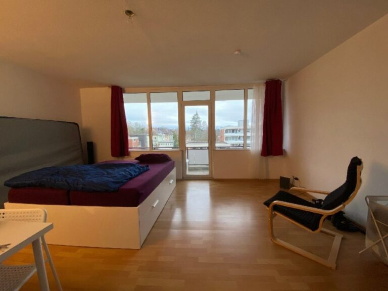 Neuss – Appartement mit freiem Blick  nahe Stadtgarten an 1Personenhaushalt mit eigenem Einkommen