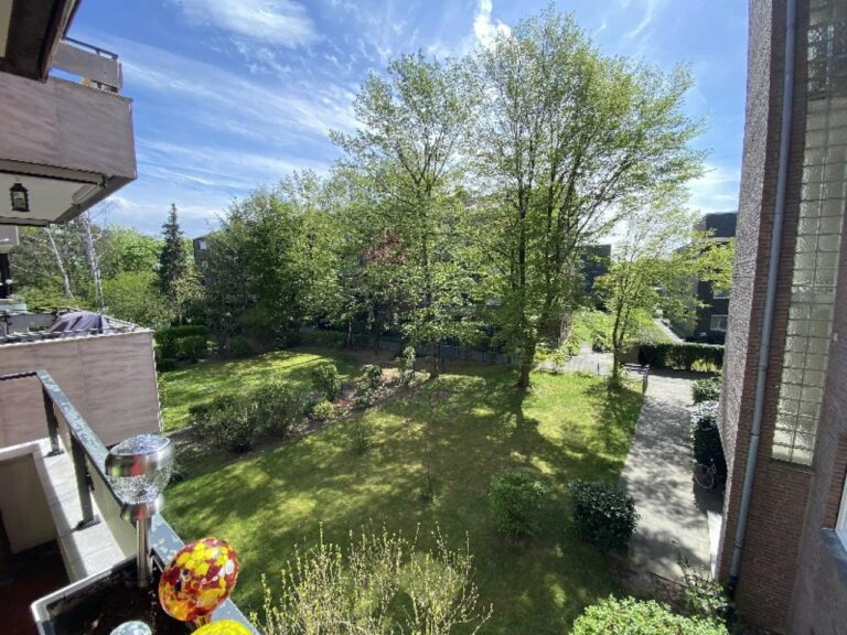 Neuss,nähe Lukaskliniken solide Kapitalanlage in gepflegter Wohnanlage mit Ausblick ins Grüne!