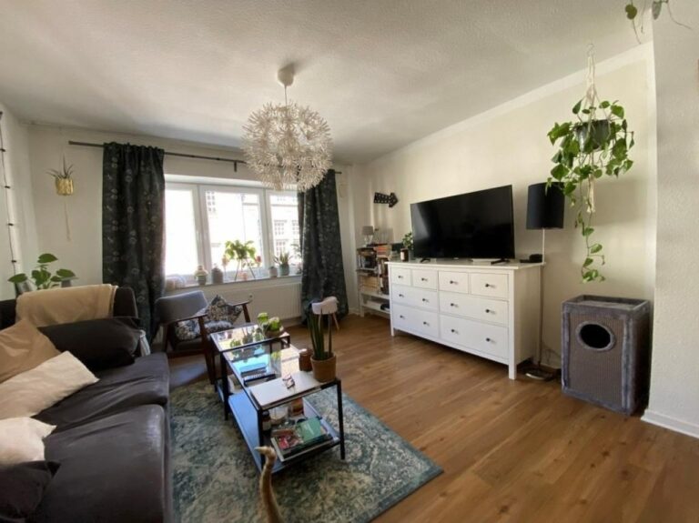 Für Singles – schmuckes Appartement mitten in der Stadt!