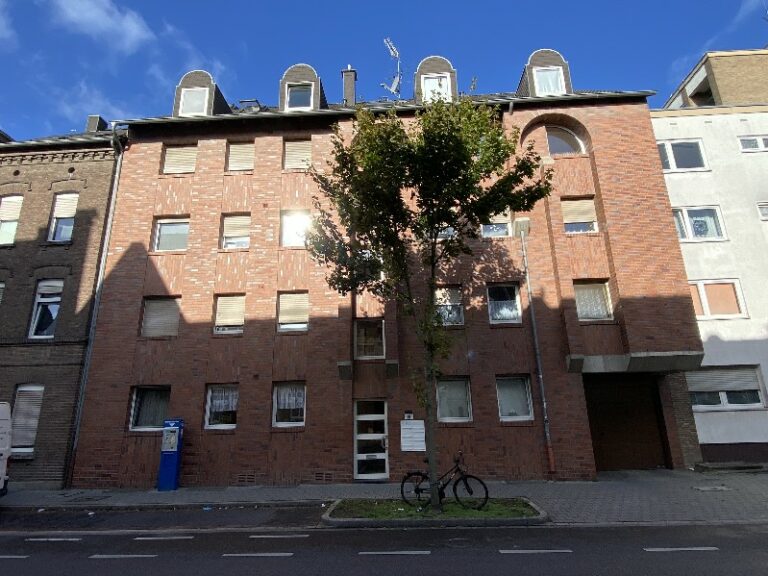 Neuss – Dreikönigenviertel, geräumige 3 Zimmerwohnung mit Balkon, stadtnah, sofort verfügbar!