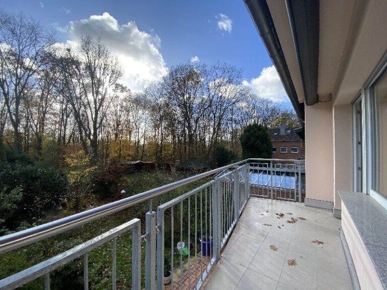Neuss – hübsche 2 Zimmerwohnung, frisch renoviert, kurzfristig bezugsfrei!